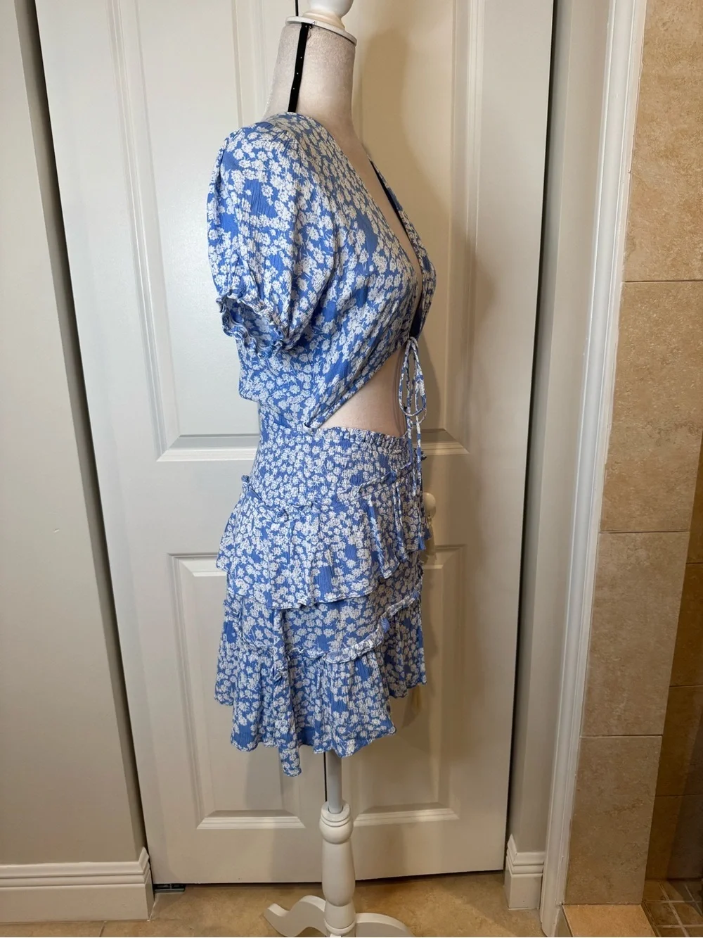 MABLE Blue Floral Cutout Tiered Mini Skirt Set